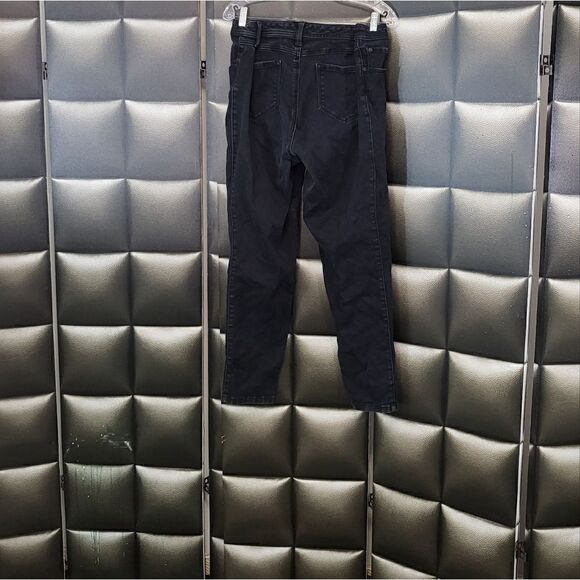 Torrid skinny jeans    - Picture 4 of 7